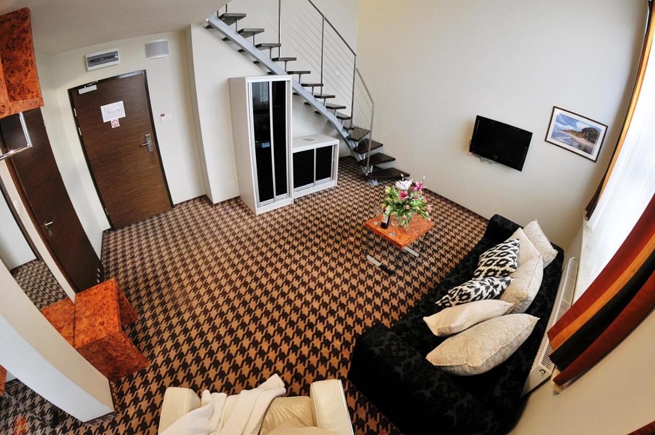 423 W Royal Tulip Sand 200 M Plaza Dobruk Apartamenty Колобжег Екстер'єр фото