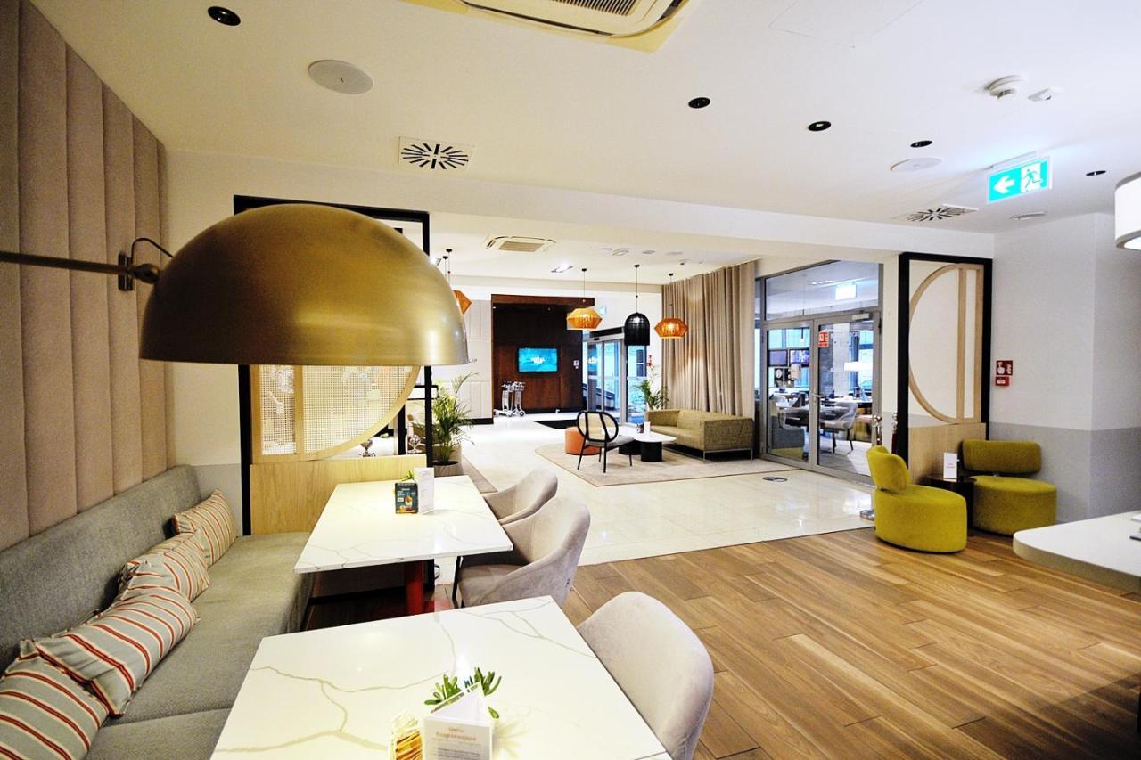 423 W Royal Tulip Sand 200 M Plaza Dobruk Apartamenty Колобжег Екстер'єр фото